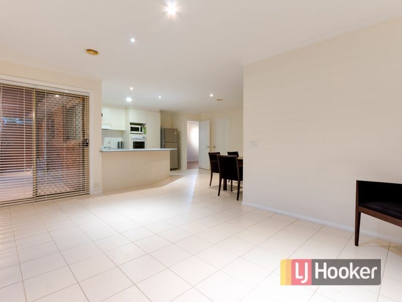 34 The Parkway, Hampton Park VIC 3976