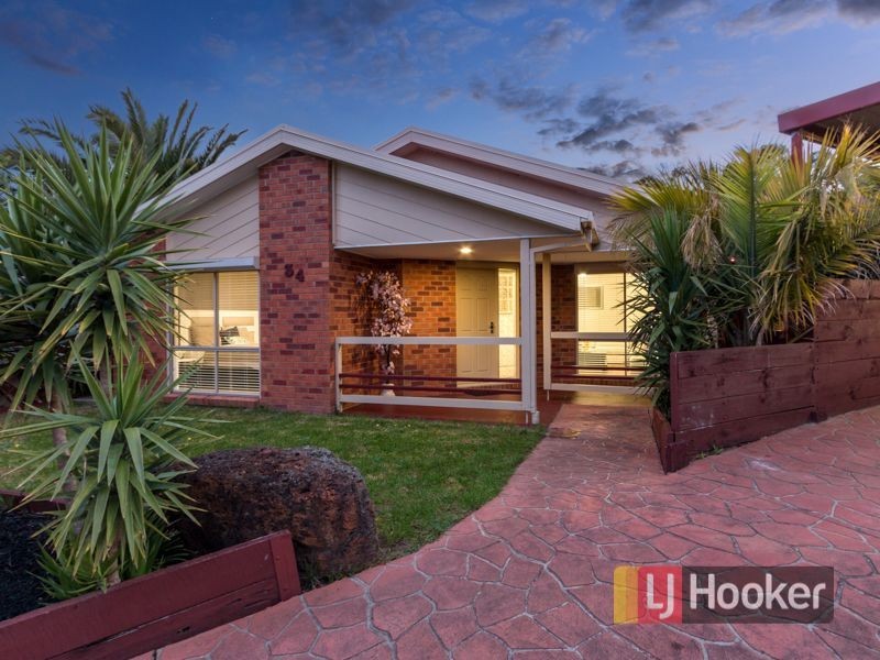 34 The Parkway, Hampton Park VIC 3976