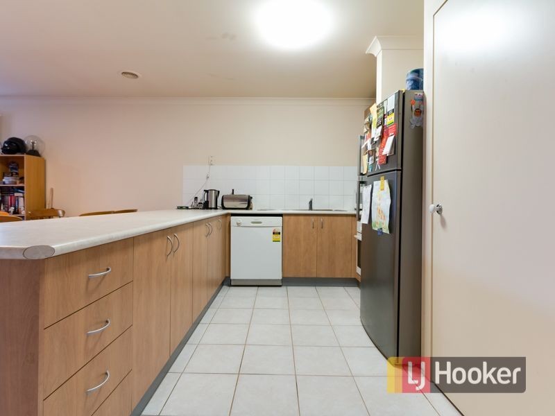 13/4 Paydon Way, Hampton Park VIC 3976