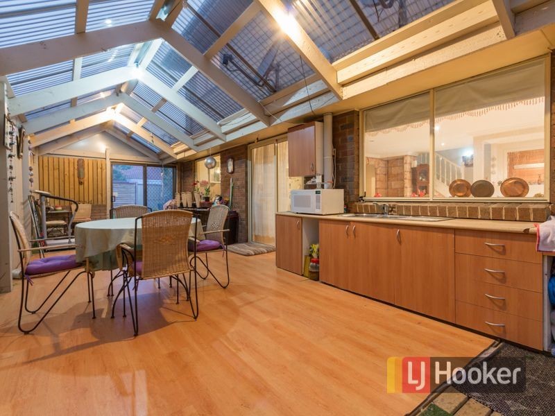 19 Beckington Crescent, Hampton Park VIC 3976