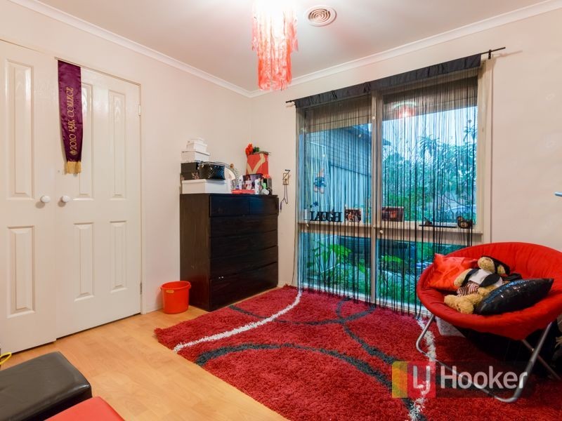 19 Beckington Crescent, Hampton Park VIC 3976