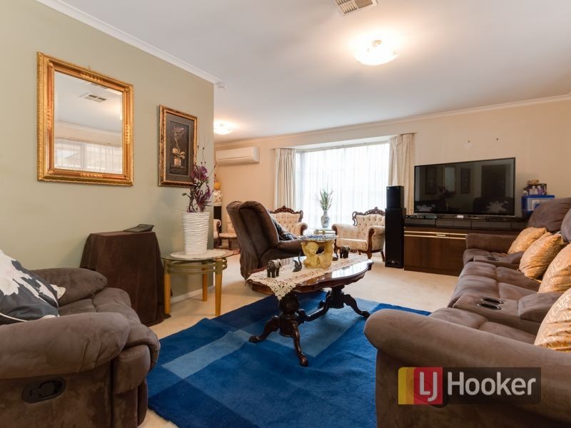7 Pollina Close, Hampton Park VIC 3976