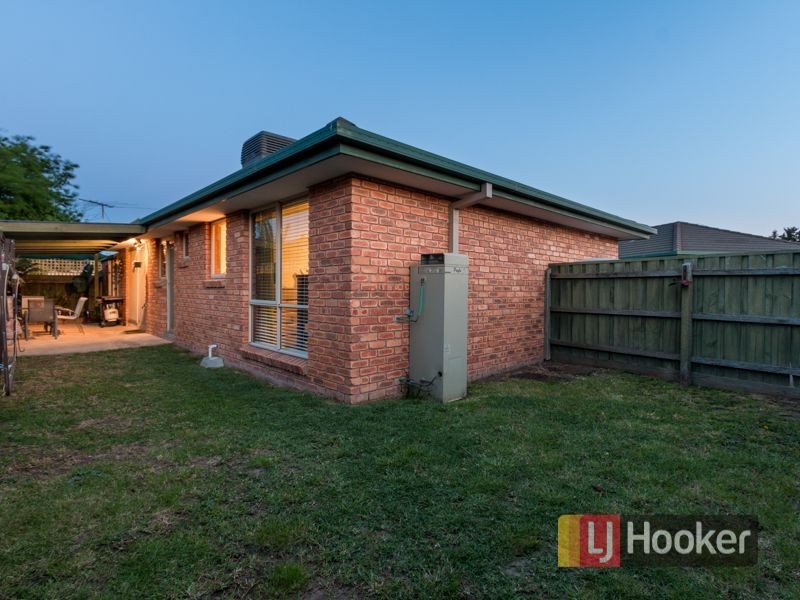 4/46-48 Beckington Crescent, Hampton Park VIC 3976