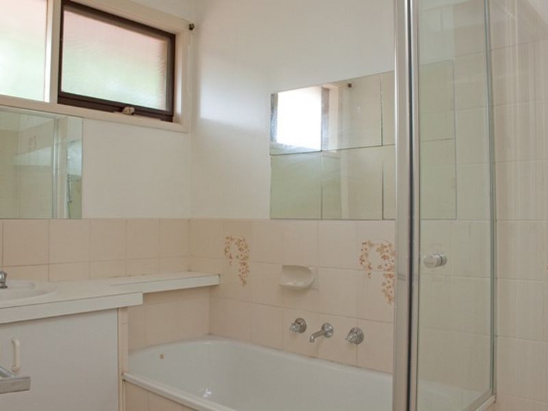 14 Tara Court, Hallam VIC 3803