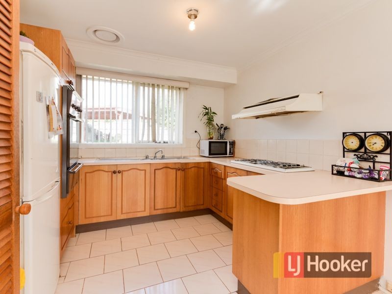 5 Blackwood Drive, Narre Warren VIC 3805