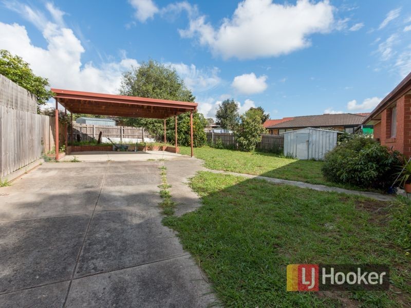5 Blackwood Drive, Narre Warren VIC 3805