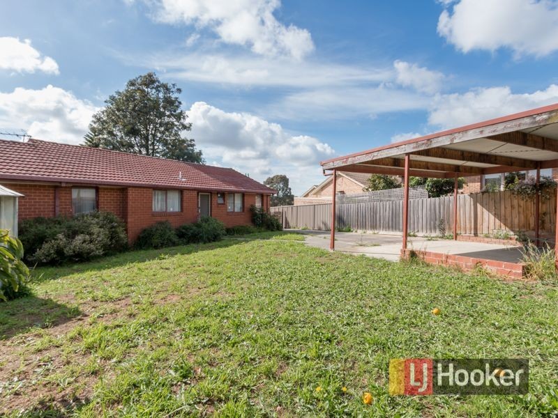 5 Blackwood Drive, Narre Warren VIC 3805