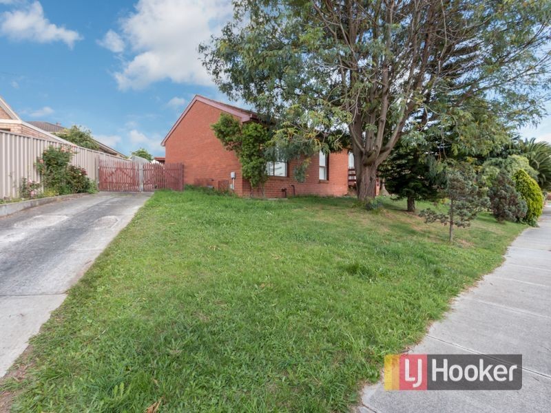 5 Blackwood Drive, Narre Warren VIC 3805