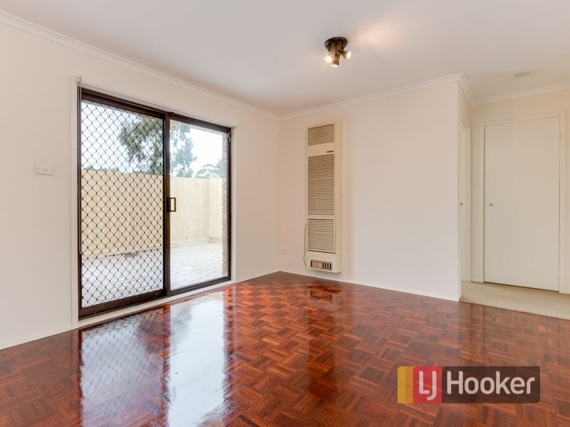 2 Chiswick Court, Hampton Park VIC 3976