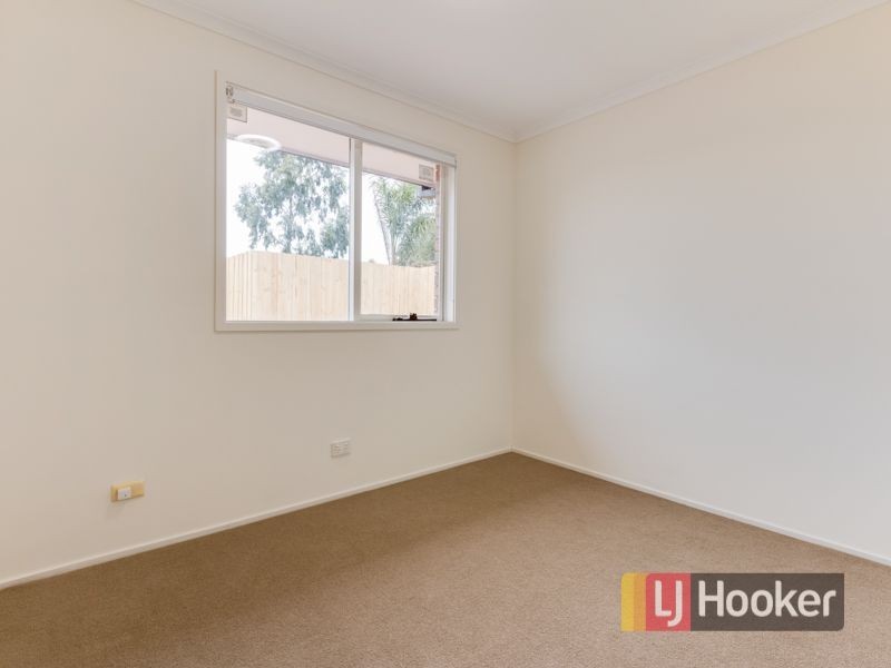 2 Chiswick Court, Hampton Park VIC 3976