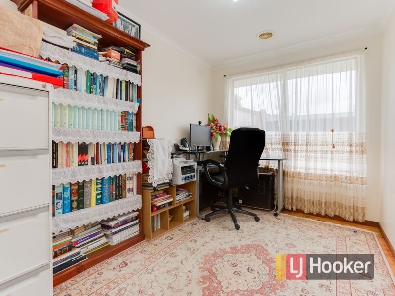 10 Melliodora Court, Endeavour Hills VIC 3802