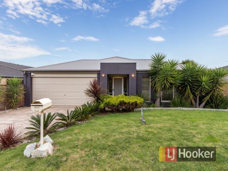 54 Hartsmere Drive, Berwick VIC 3806
