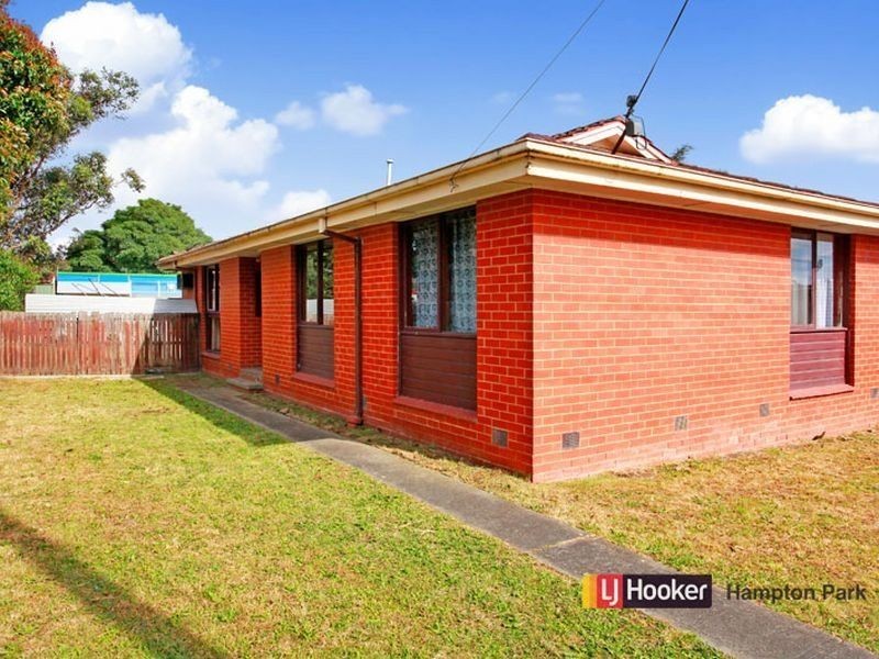 3 Outlook Drive, Hampton Park VIC 3976