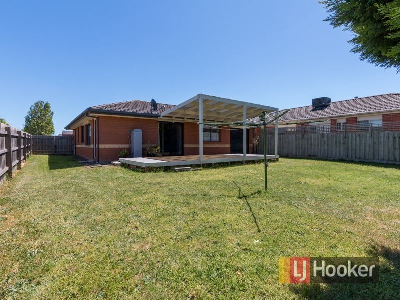 18 Linmac Court, Hampton Park VIC 3976