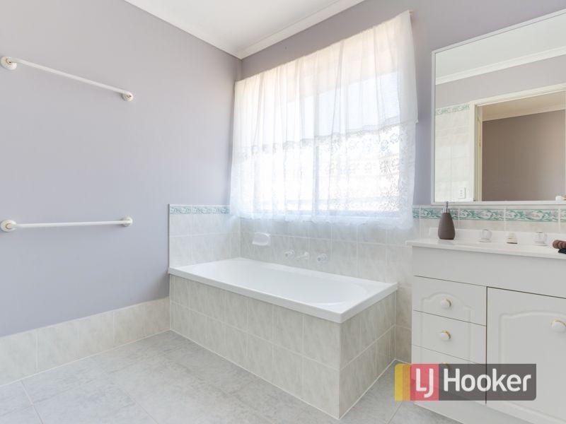 18 Linmac Court, Hampton Park VIC 3976