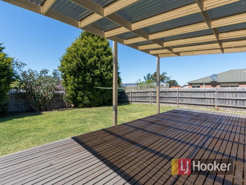 18 Linmac Court, Hampton Park VIC 3976
