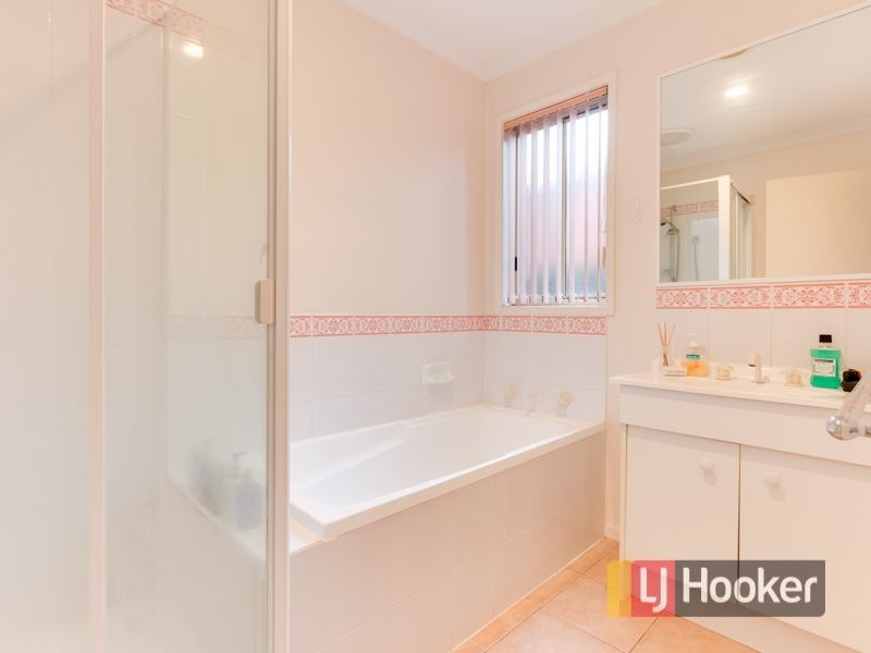 13 Nimbus Court, Hampton Park VIC 3976