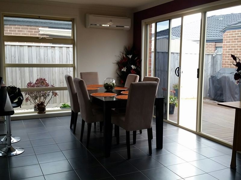 6 Banfield Place, Lyndhurst VIC 3975