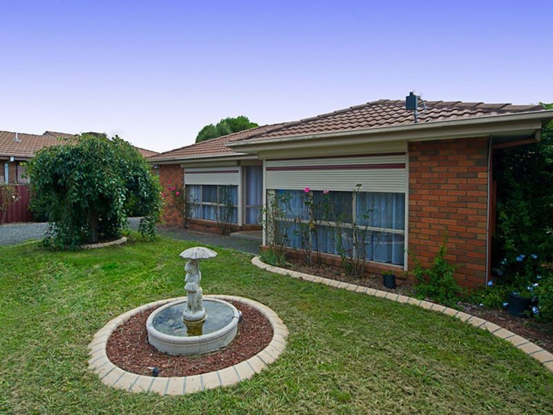 16 Templer Avenue, Hampton Park VIC 3976