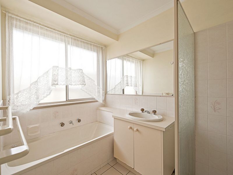 16 Templer Avenue, Hampton Park VIC 3976