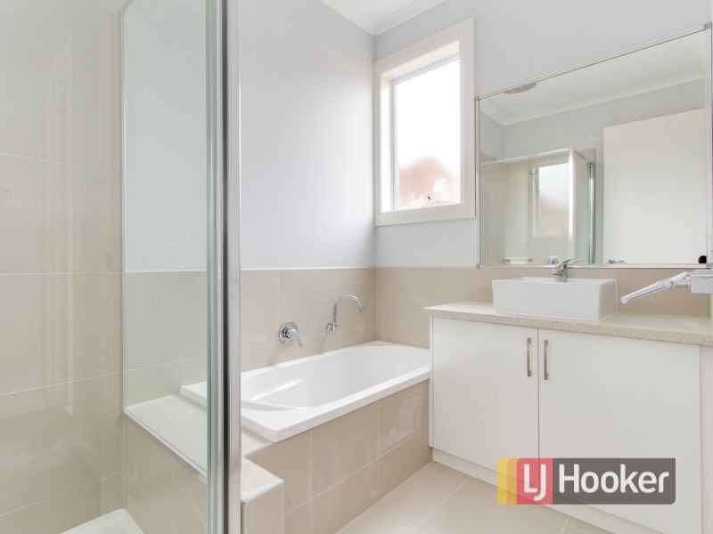 19A Brunel Court, Hampton Park VIC 3976