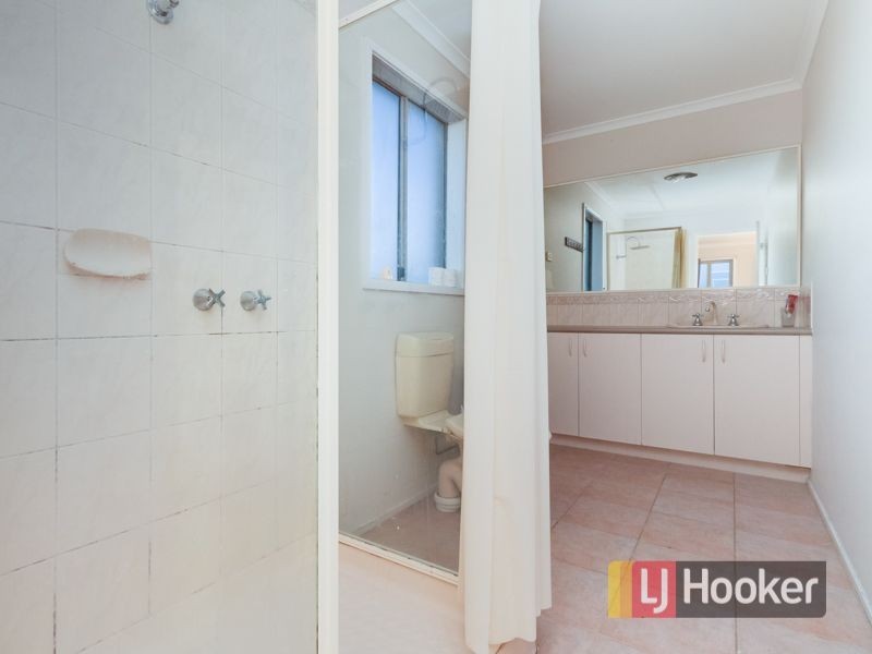 16 Bounty Way, Berwick VIC 3806