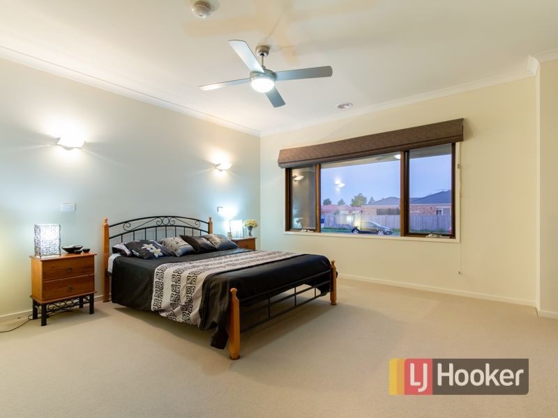 9 Duce Street, Cranbourne East VIC 3977