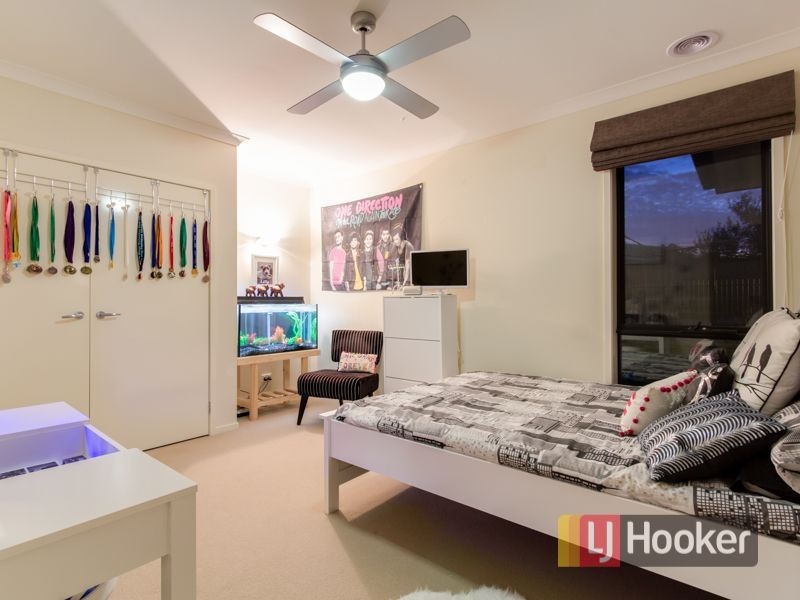 9 Duce Street, Cranbourne East VIC 3977