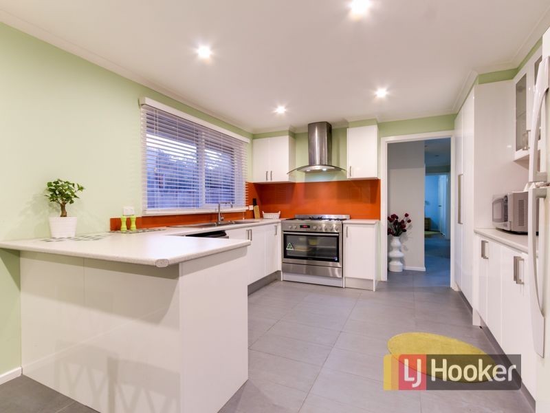 10 Arcadia Avenue, Hallam VIC 3803