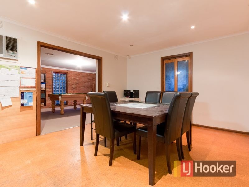 5 The Grange, Hampton Park VIC 3976