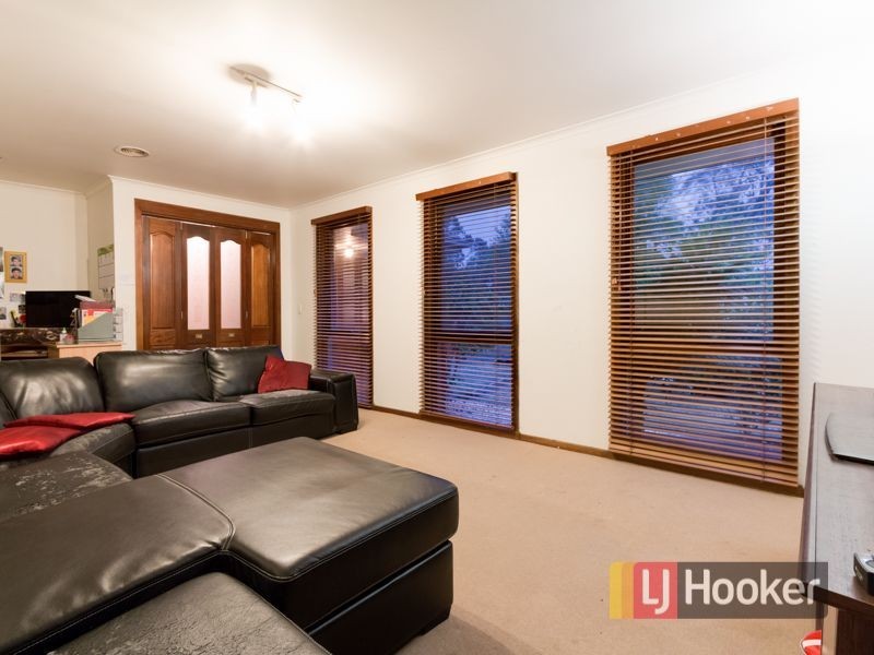 5 The Grange, Hampton Park VIC 3976