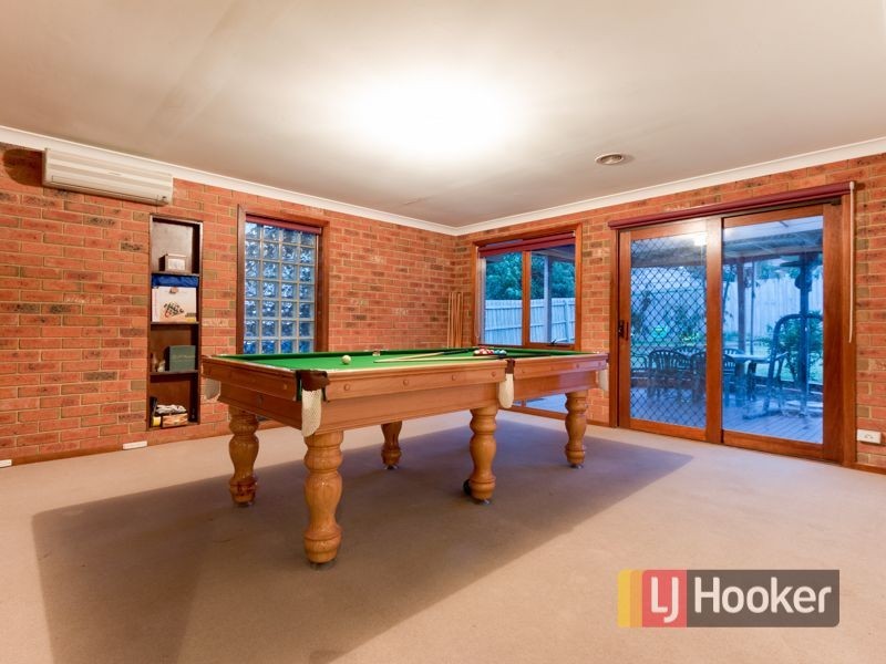 5 The Grange, Hampton Park VIC 3976