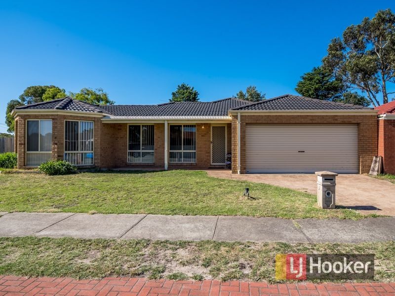 16 Naja Crescent, Hampton Park VIC 3976