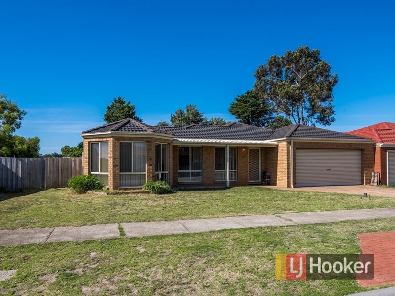 16 Naja Crescent, Hampton Park VIC 3976