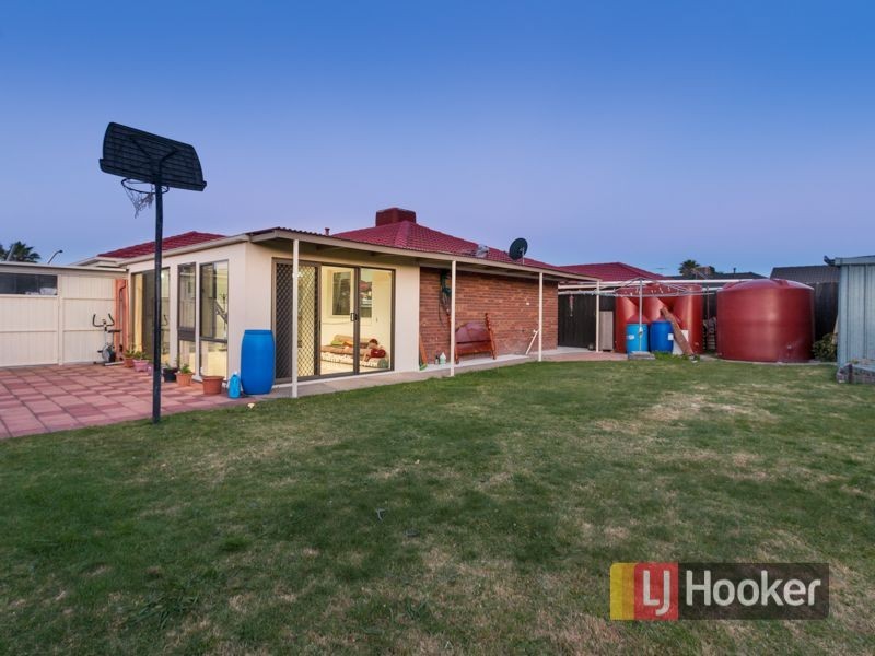 8 Princess Maria Place, Hampton Park VIC 3976