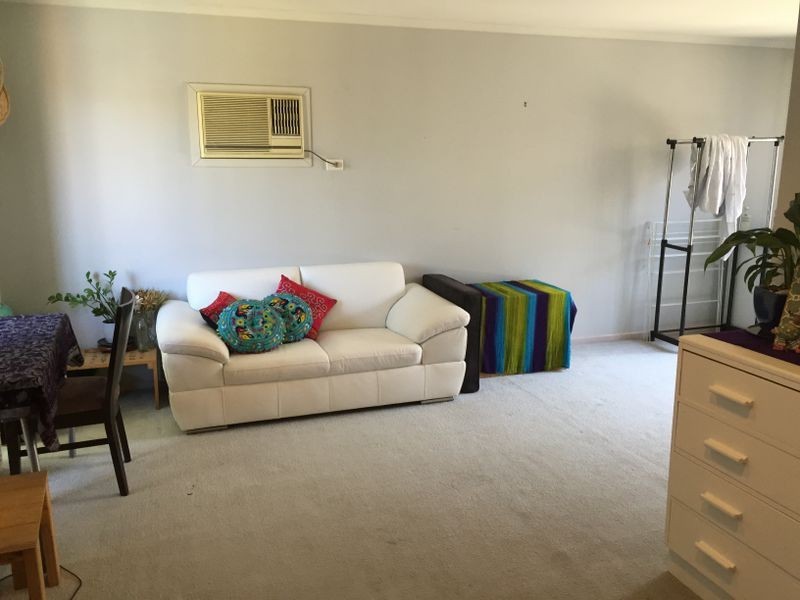 2 Fishburn Place, Cranbourne West VIC 3977