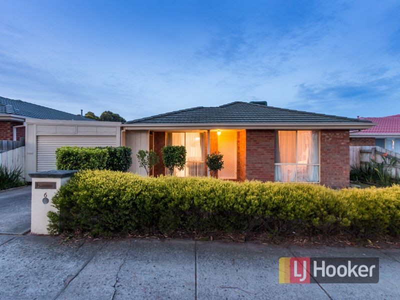 6 Bluegum Way, Hampton Park VIC 3976