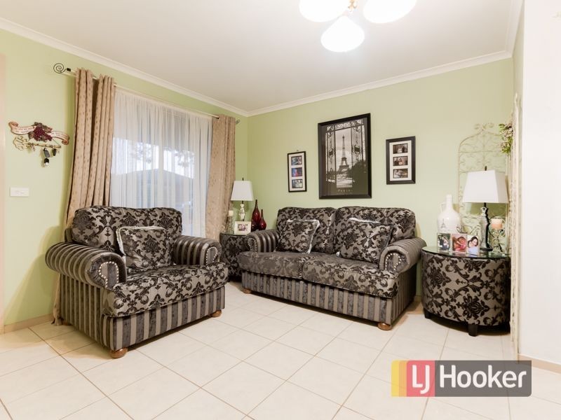 6 Bluegum Way, Hampton Park VIC 3976