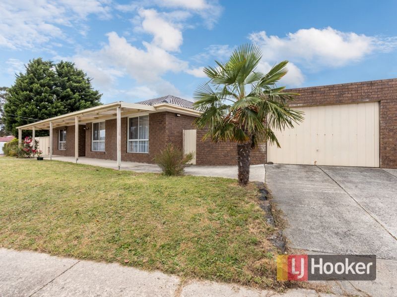 31 Green Valley Crescent, Hampton Park VIC 3976