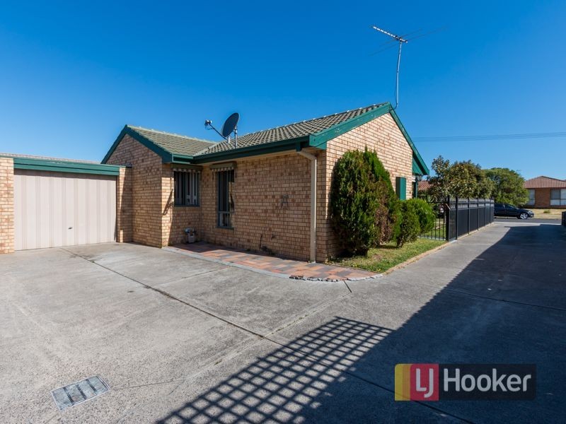 1/33 Ivan Crescent, Hampton Park VIC 3976