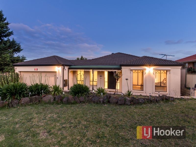 90 Justin Circuit, Hampton Park VIC 3976