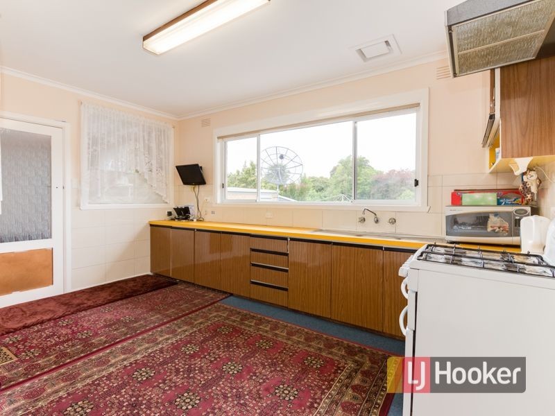 16 Bess Court, Dandenong VIC 3175