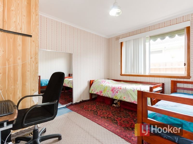 16 Bess Court, Dandenong VIC 3175