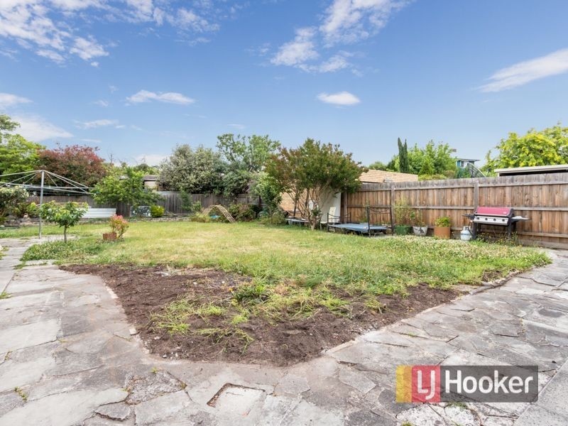 16 Bess Court, Dandenong VIC 3175