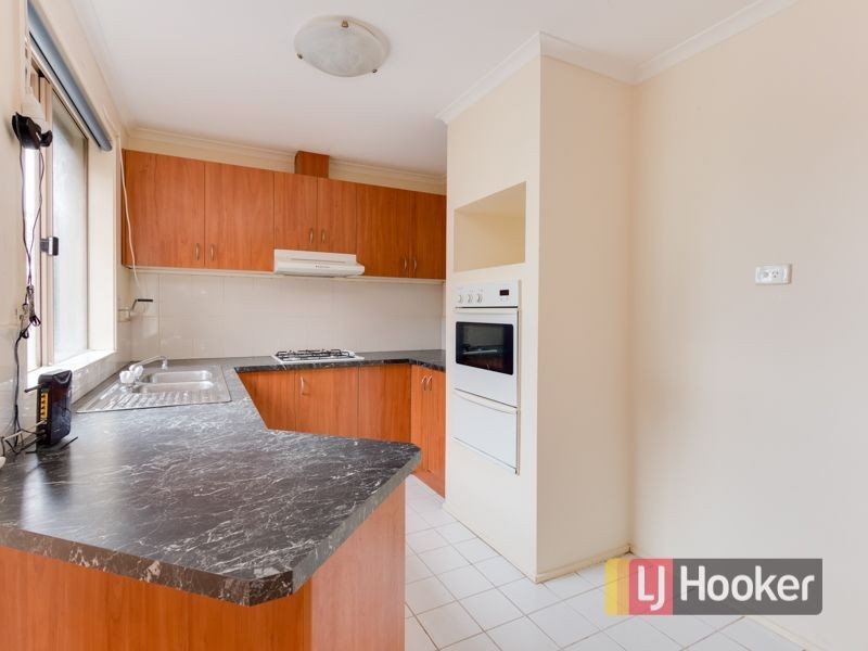18 The Ridge, Hampton Park VIC 3976