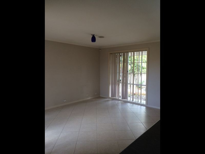 77 Strathaird Drive, Narre Warren South VIC 3805