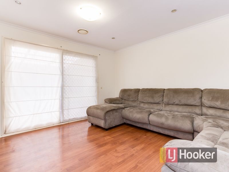 62 Strong Drive, Hampton Park VIC 3976