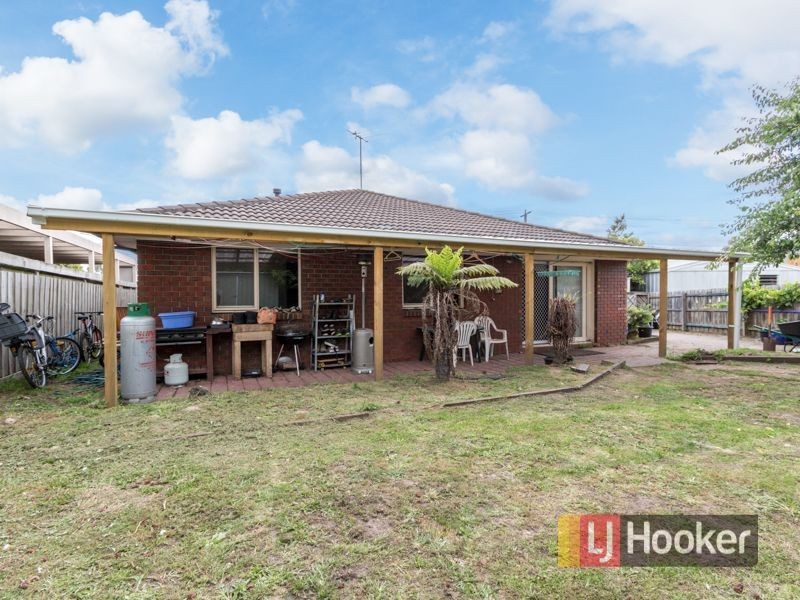62 Strong Drive, Hampton Park VIC 3976