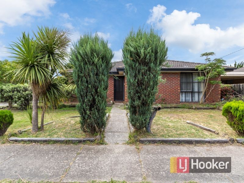 62 Strong Drive, Hampton Park VIC 3976