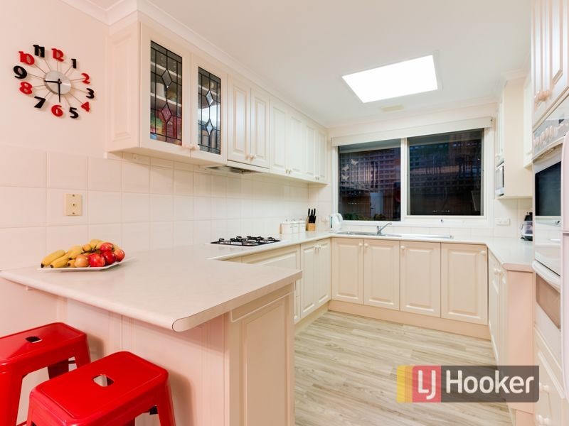 4 Yarrow Court, Berwick VIC 3806